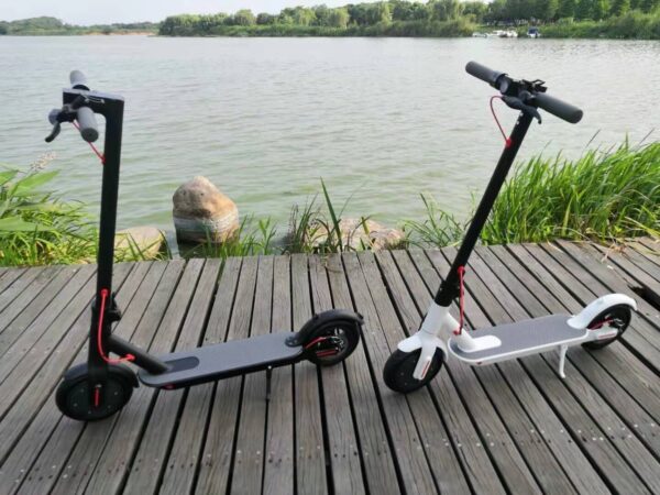 8.5 Inch Folding Aluminum Alloy Electric Scooter - Image 6