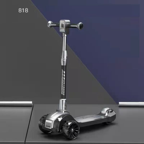 Folding Children's Scooter With Music And Light - Image 2