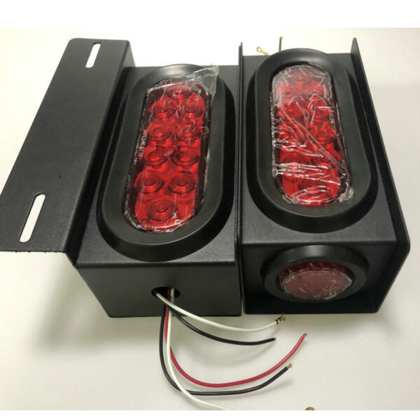 2 Trailer Light Boxes Equipped With Modified Accessories - Image 4