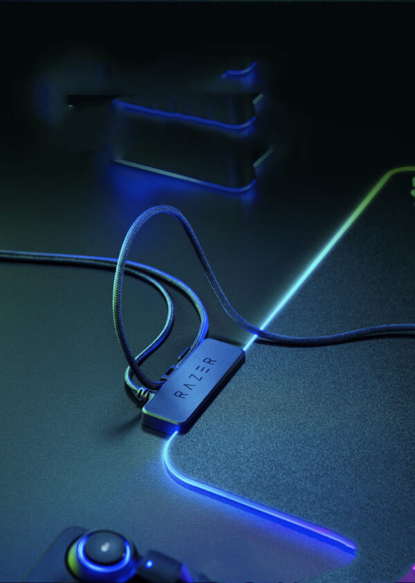Razer Firefly Hard V2 RGB Game Mouse Pad Can Customize The Built-in Cable Non Slip Rubber Base - Image 4